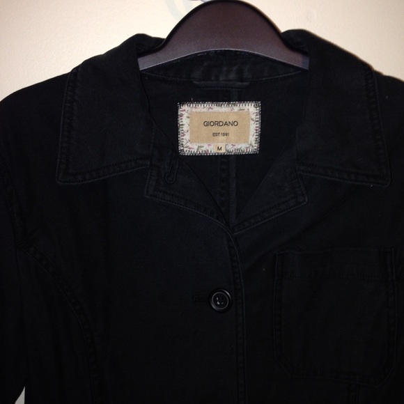 Giordano Black Blazer with button - Picture 3 of 3